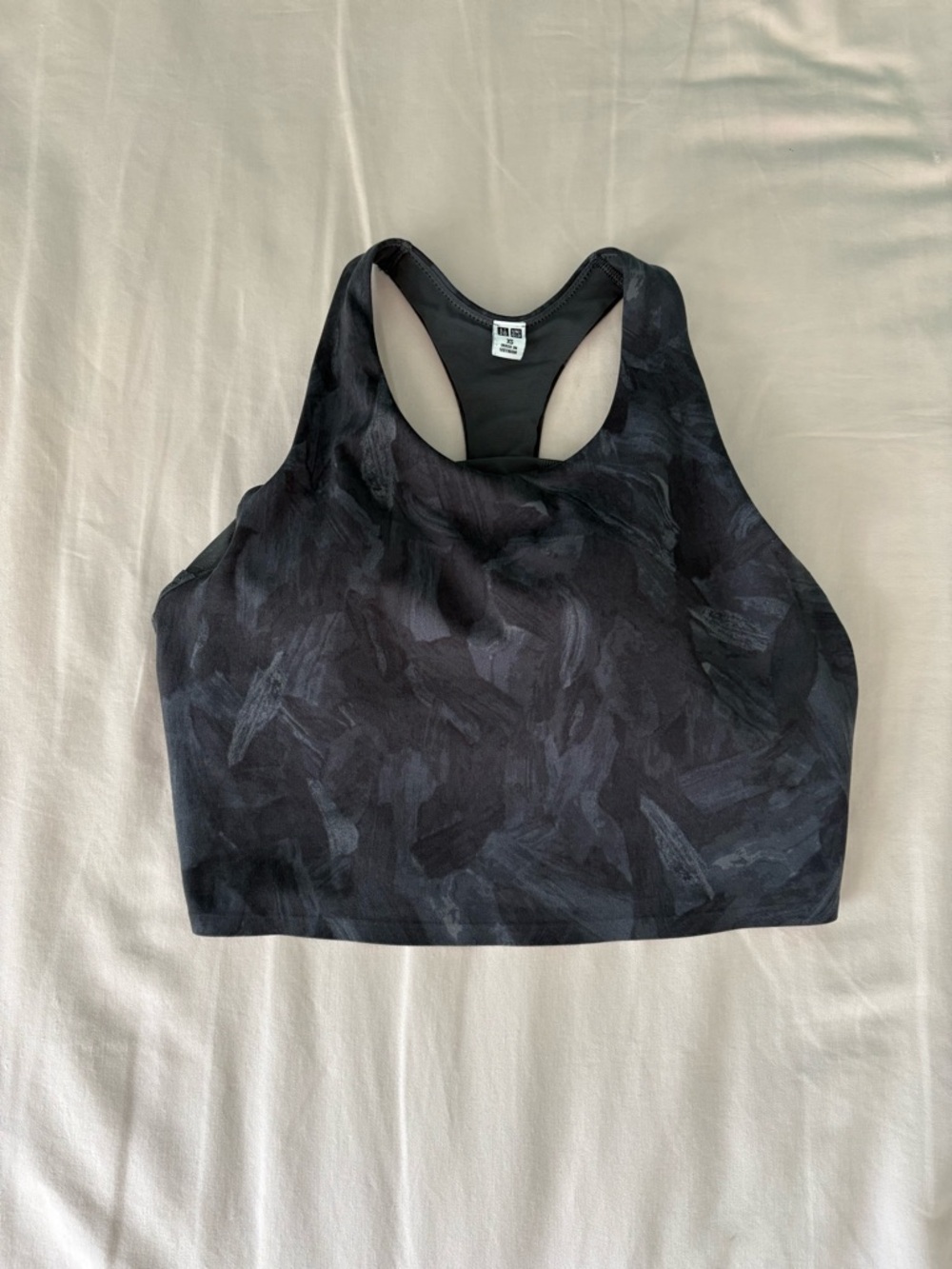 Uniqlo Black High-Neck Patterned Racerback Sports Bra